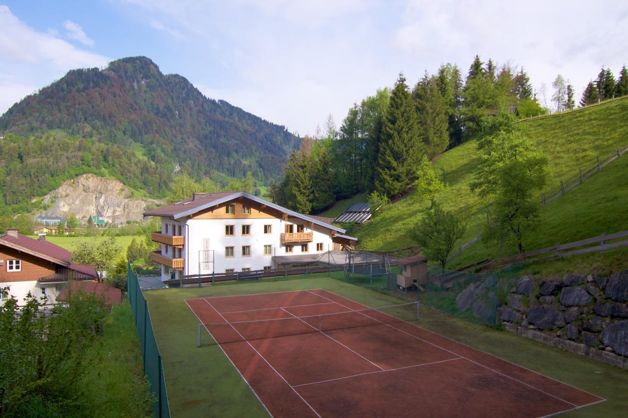 Aparthotel Der Jagdhof à Sankt Johann im Pongau Extérieur photo